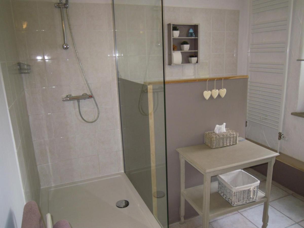 B&B Moulin De Revogne Beauraing Rom bilde